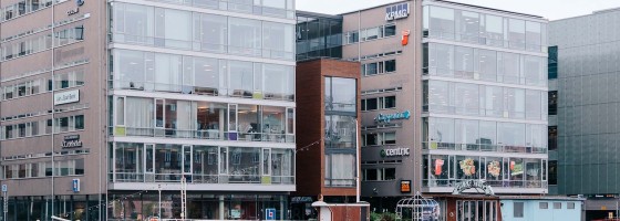 Lån & Spar Bank expanderar och hyr numera cirka 700 kvadratmeter i fastigheten Scylla 2 på Nordenskiöldsgatan 8 i Malmö.