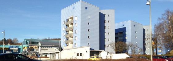Rikshem köper bland annat servicehusen i Bohus centrum.