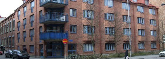 Sigillet Fastighets AB köper fastigheten Masthugget 4:11 i centrala Göteborg och planerar att bygga om den till 55 bostadslägenheter. 